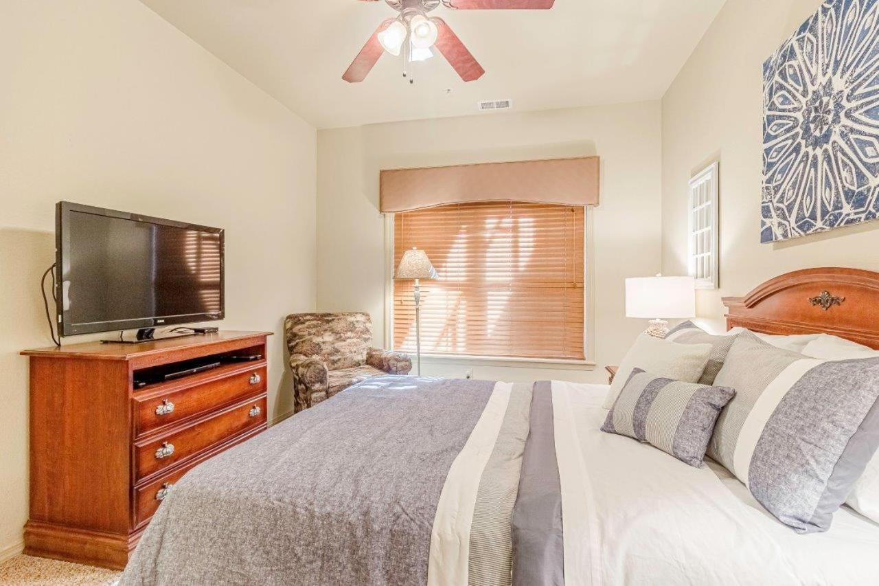 Pools Sleeps 10 Close To 76 Silver Dollar City 0502 Branson Bagian luar foto